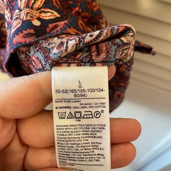 Gap Men’s Short Sleeve Button Down Burgundy/Navy Abstract Linen Shirt Size Large - Picture 9 of 10